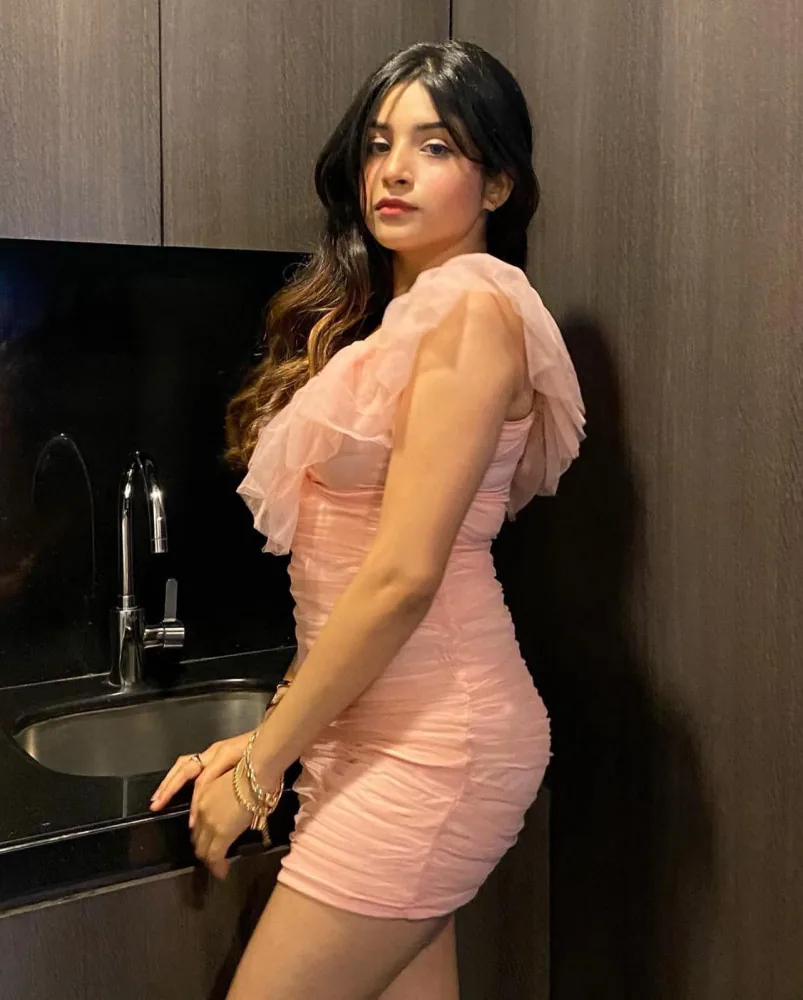 Overnight Mumbai escorts