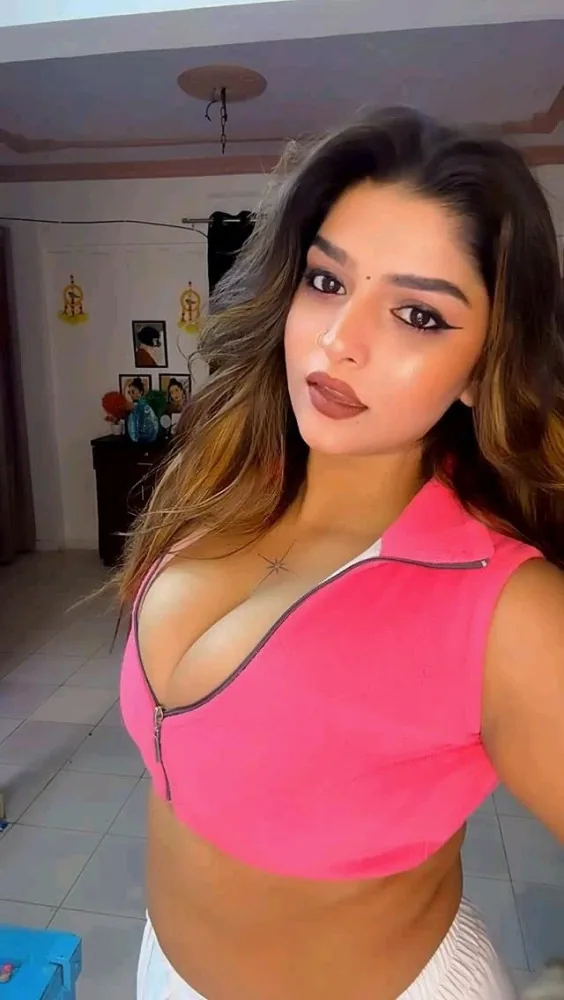 Strip Girl Mumbai escorts